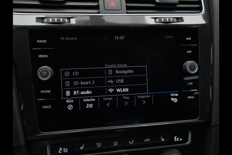 Volkswagen e-Golf E-DITION Navigatie Carplay Pdc Acc Stoelverwarming 58