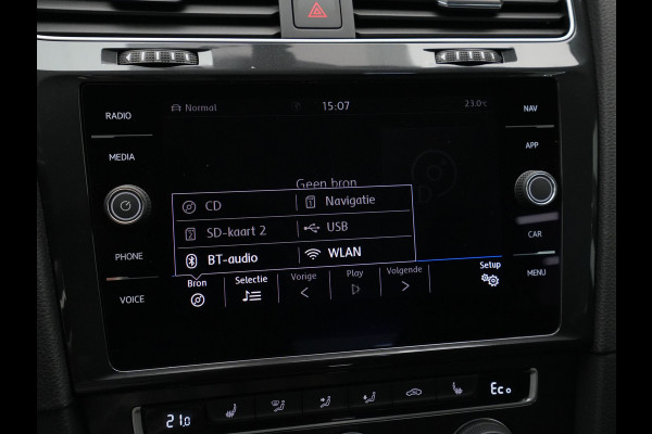 Volkswagen e-Golf E-DITION Navigatie Carplay Pdc Acc Stoelverwarming 58