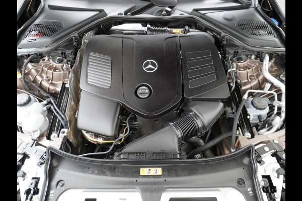 Mercedes-Benz E-Klasse Estate 300 e AMG Line | Distronic 360 Camera Night Memory