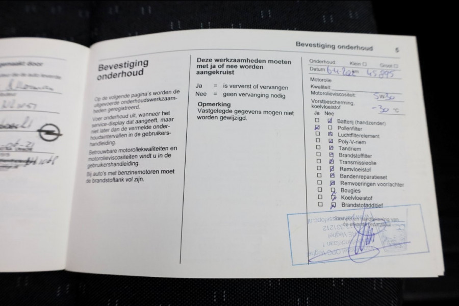 Opel Movano 2.3 Turbo 150pk Automaat Bakwagen met laadklep en zijdeur 06-2021