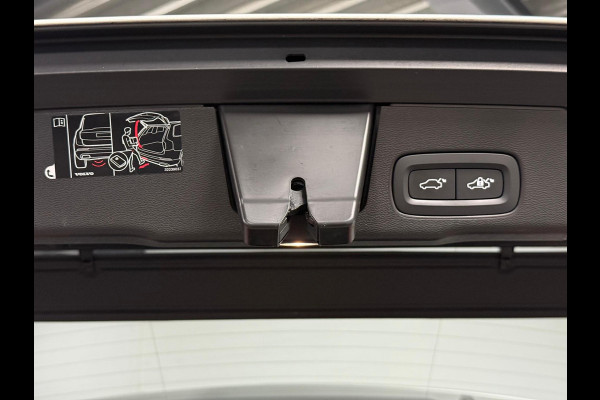 Volvo XC60 2.0 Recharge T6 AWD R-Design Open dak | Adapt. Cruise control | 22" | 360 graden camera | Stoel- en Stuurwiel verwarming | Harman/Kardon