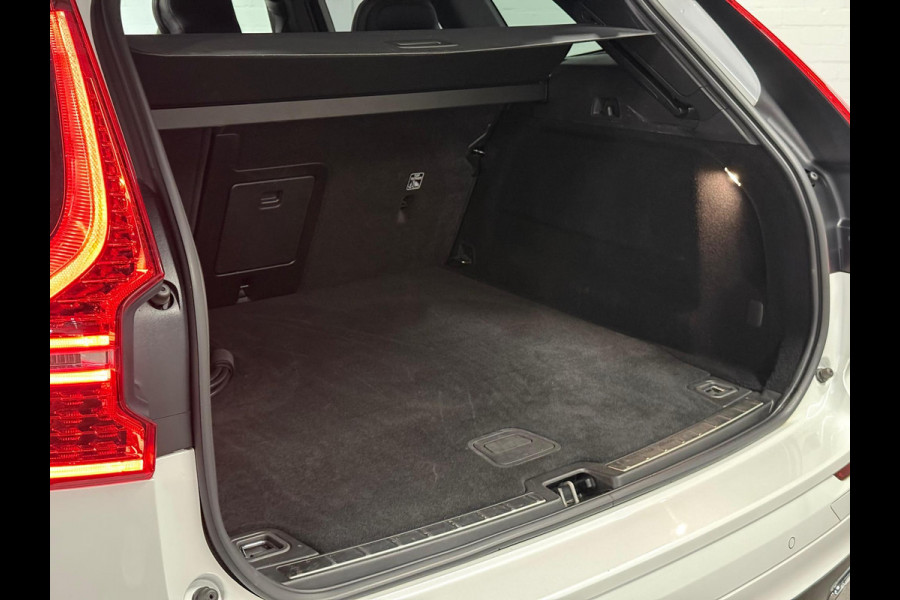 Volvo XC60 2.0 Recharge T6 AWD R-Design Open dak | Adapt. Cruise control | 22" | 360 graden camera | Stoel- en Stuurwiel verwarming | Harman/Kardon