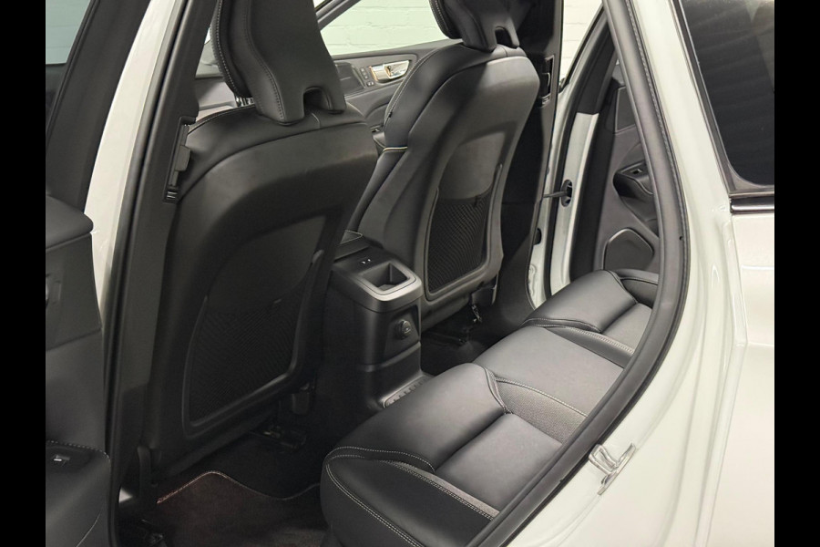Volvo XC60 2.0 Recharge T6 AWD R-Design Open dak | Adapt. Cruise control | 22" | 360 graden camera | Stoel- en Stuurwiel verwarming | Harman/Kardon
