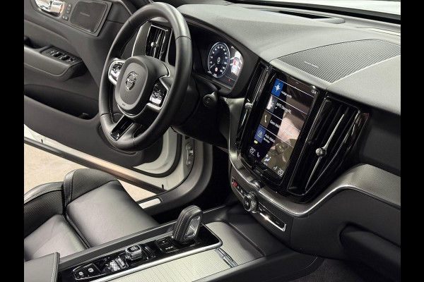 Volvo XC60 2.0 Recharge T6 AWD R-Design Open dak | Adapt. Cruise control | 22" | 360 graden camera | Stoel- en Stuurwiel verwarming | Harman/Kardon