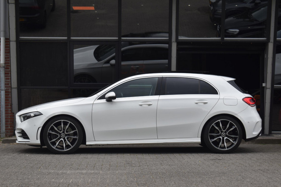 Mercedes-Benz A-Klasse 250 Premium Plus AMG Pane Camera Sfeer Lane Burm