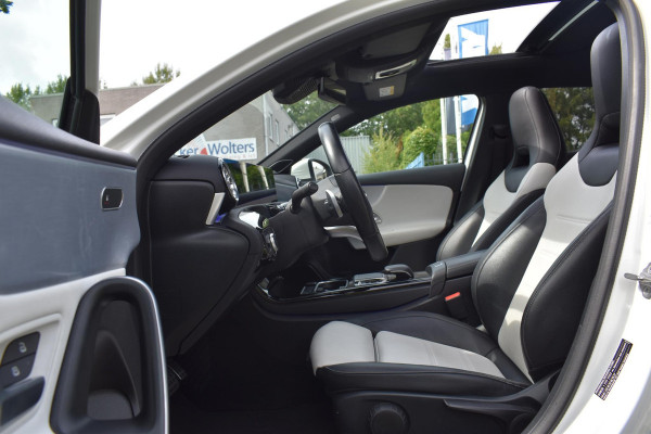 Mercedes-Benz A-Klasse 250 Premium Plus AMG Pane Camera Sfeer Lane Burm