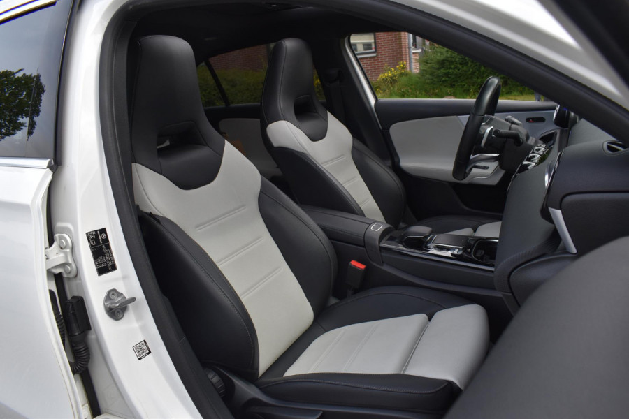 Mercedes-Benz A-Klasse 250 Premium Plus AMG Pane Camera Sfeer Lane Burm