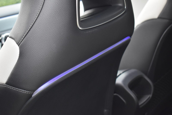 Mercedes-Benz A-Klasse 250 Premium Plus AMG Pane Camera Sfeer Lane Burm