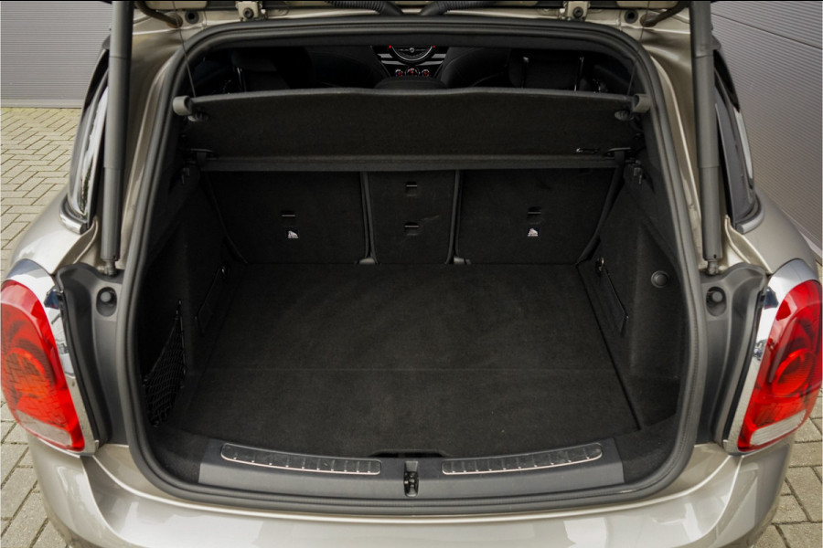 MINI Countryman 1.5 Cooper Chili Automaat Pano Navi 18"