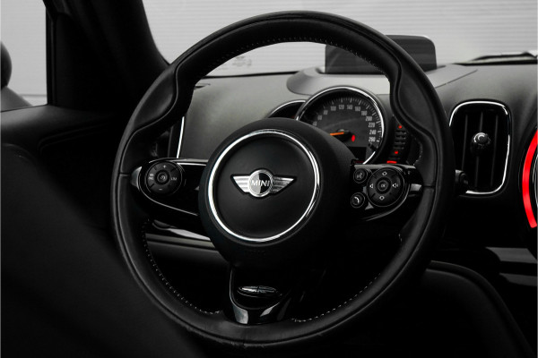 MINI Countryman 1.5 Cooper Chili Automaat Pano Navi 18"