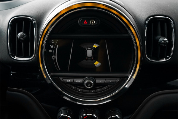 MINI Countryman 1.5 Cooper Chili Automaat Pano Navi 18"