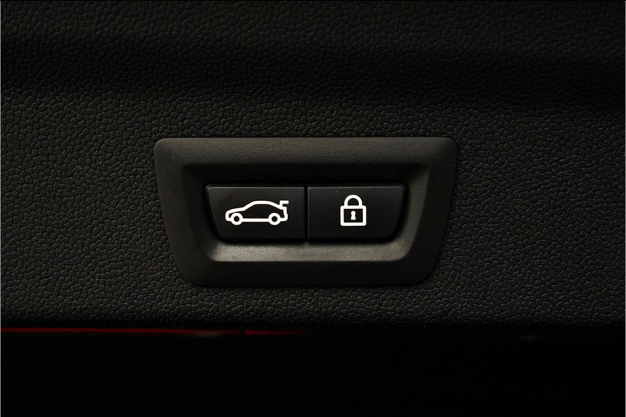 MINI Countryman 1.5 Cooper Chili Automaat Pano Navi 18"
