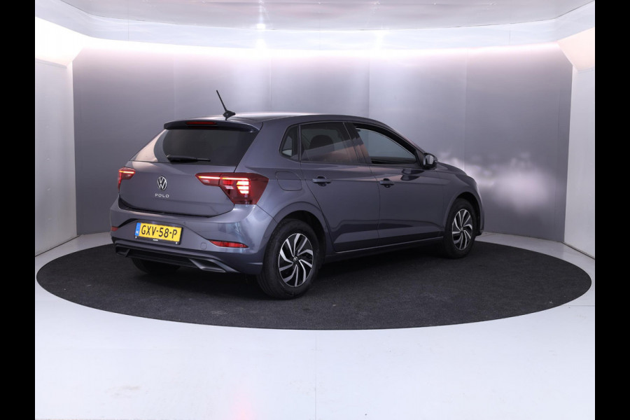 Volkswagen Polo 1.0 TSI Life Edition 95 pk Automaat (DSG) | Verlengde garantie | Navigatie via App | Parkeersensoren | Achteruitrijcamera | Adaptieve cruise control | Stoelverwarming |