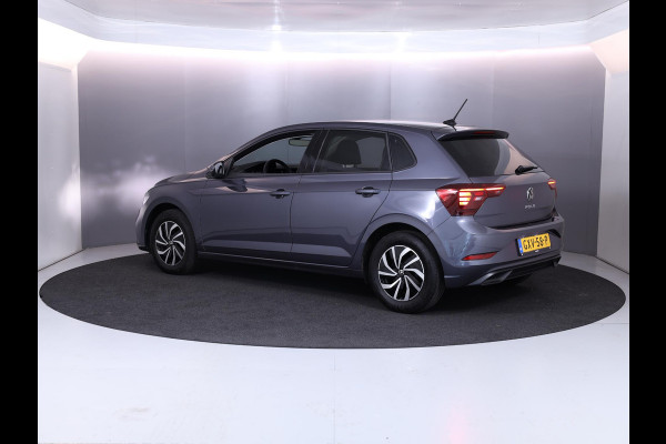 Volkswagen Polo 1.0 TSI Life Edition 95 pk Automaat (DSG) | Verlengde garantie | Navigatie via App | Parkeersensoren | Achteruitrijcamera | Adaptieve cruise control | Stoelverwarming |