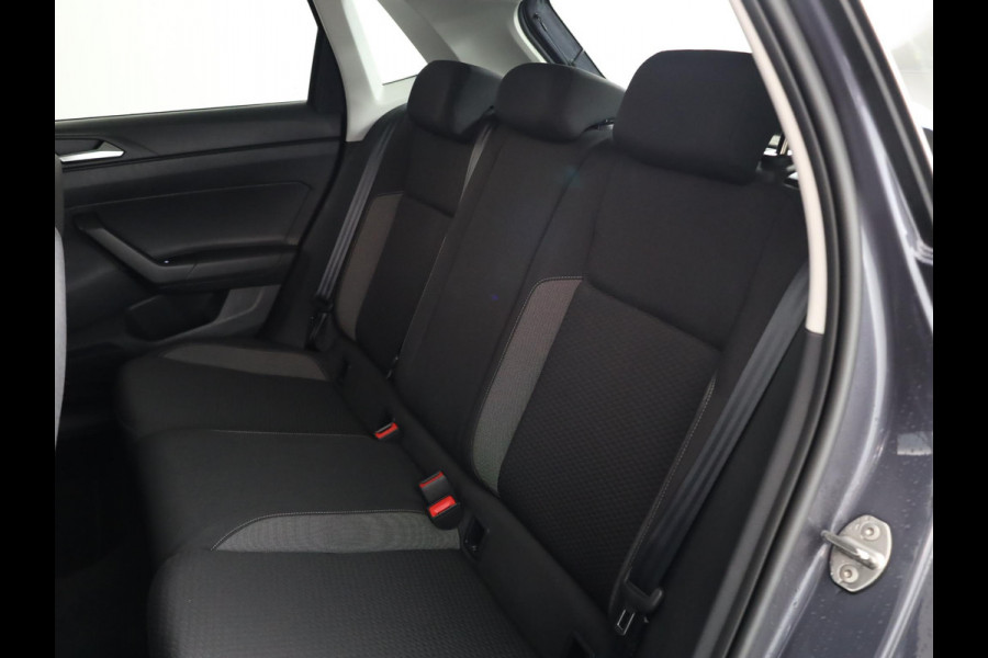 Volkswagen Polo 1.0 TSI Life Edition 95 pk Automaat (DSG) | Verlengde garantie | Navigatie via App | Parkeersensoren | Achteruitrijcamera | Adaptieve cruise control | Stoelverwarming |