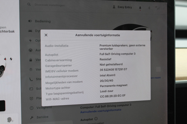 Tesla Model 3 Standard RWD Plus 60 kWh / SoH 90,6% / Autopilot / Panoramadak / Camera / Premium Audio / 18'' / Leder
