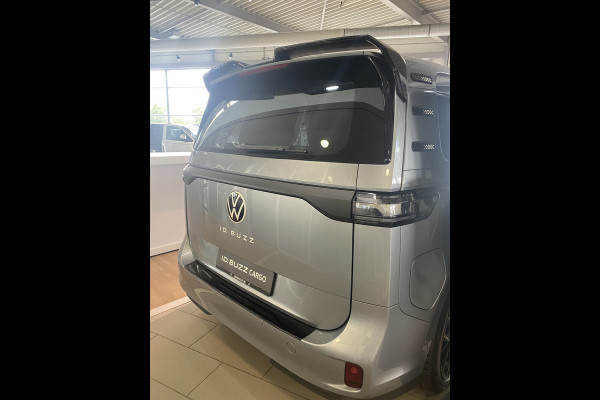 Volkswagen ID. Buzz Cargo Bulli edition 79 kWh 210kW 286PK met stylingpakket
