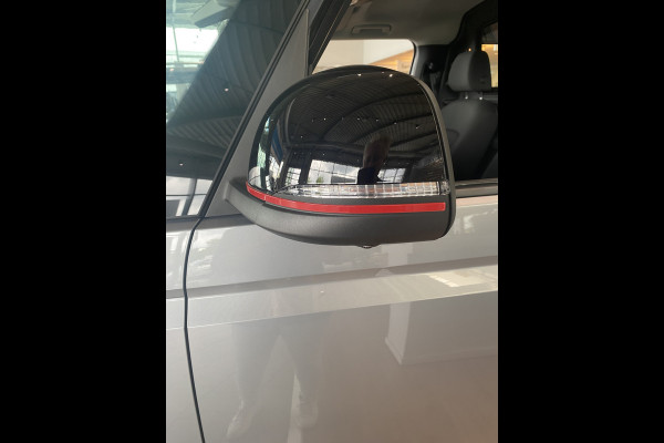 Volkswagen ID. Buzz Cargo Bulli edition 79 kWh 210kW 286PK met stylingpakket
