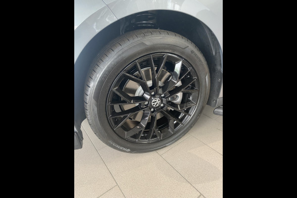Volkswagen ID. Buzz Cargo Bulli edition 79 kWh 210kW 286PK met stylingpakket