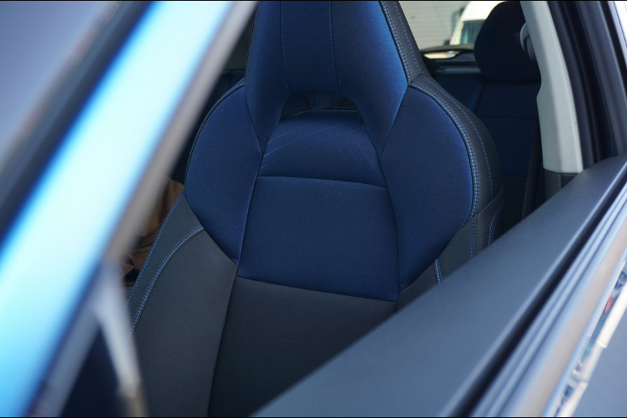 Lynk & Co 01 262PK PHEV 360CAMERA | ADAPTIVE | DODEHOEK | NAVI | STOELVERW.