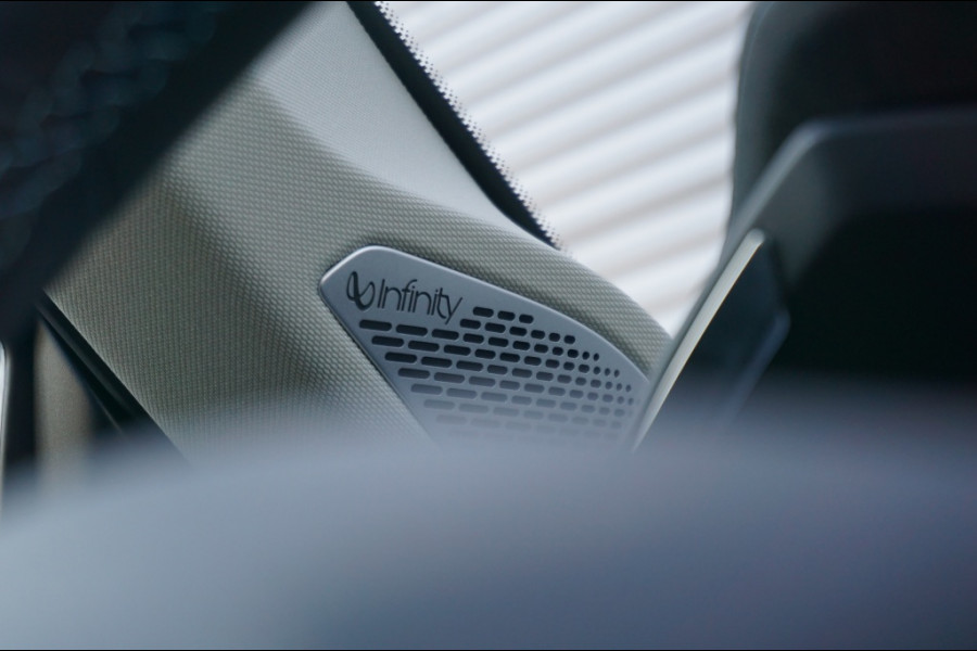 Lynk & Co 01 262PK PHEV 360CAMERA | ADAPTIVE | DODEHOEK | NAVI | STOELVERW.