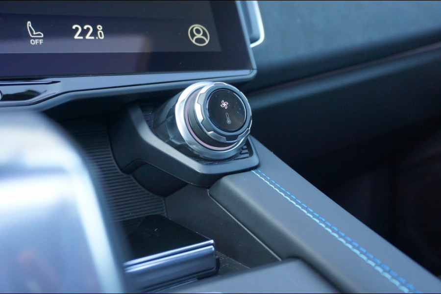 Lynk & Co 01 262PK PHEV 360CAMERA | ADAPTIVE | DODEHOEK | NAVI | STOELVERW.