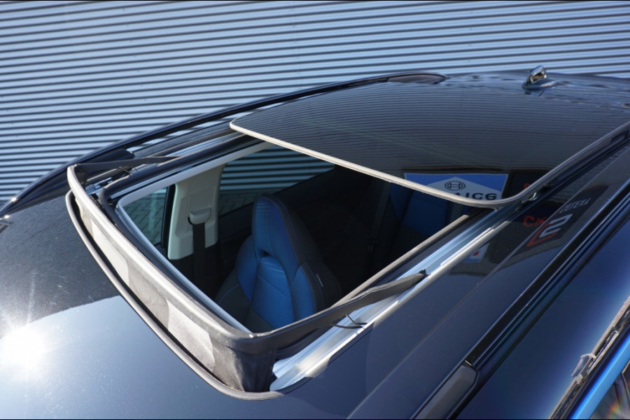 Lynk & Co 01 262PK PHEV 360CAMERA | ADAPTIVE | DODEHOEK | NAVI | STOELVERW.