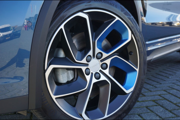 Lynk & Co 01 262PK PHEV 360CAMERA | ADAPTIVE | DODEHOEK | NAVI | STOELVERW.