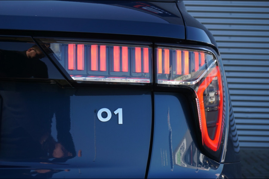 Lynk & Co 01 262PK PHEV 360CAMERA | ADAPTIVE | DODEHOEK | NAVI | STOELVERW.