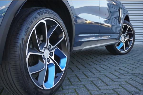 Lynk & Co 01 262PK PHEV 360CAMERA | ADAPTIVE | DODEHOEK | NAVI | STOELVERW.