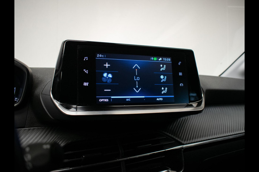Peugeot 208 1.2 PureTech Blue Lease Active Sport (APPLE CARPLAY,NAVI,LED,CRUISE,CLIMATE,BLACK PACK,DAB,LEDER,BLUETOOTH,NETTESTAAT)
