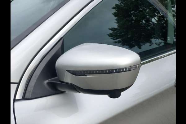 Nissan QASHQAI 1.2 N-Connecta | Pano, Navi, 360 Camera, Cruise, Trekhaak, Climate | Goed onderhouden, NAP |