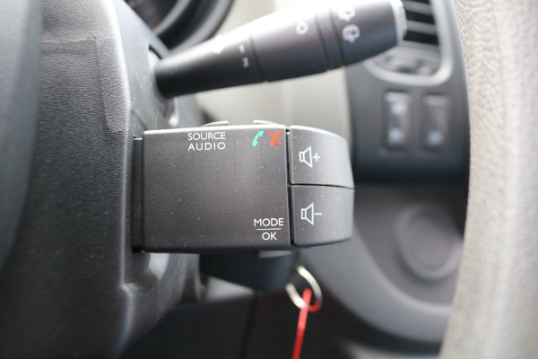 Renault Trafic 1.6 dCi L2 H1 Airco 2x Schuifdeur