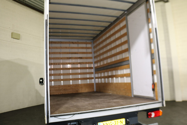 Renault Master 2.3 dCi 145pk Bakwagen met Laadklep