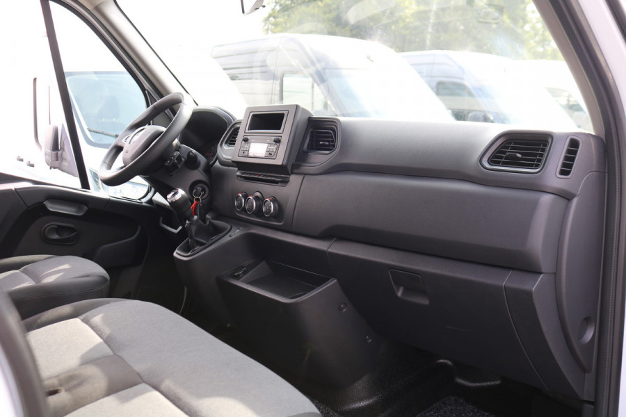 Renault Master 2.3 dCi 145pk Bakwagen met Laadklep