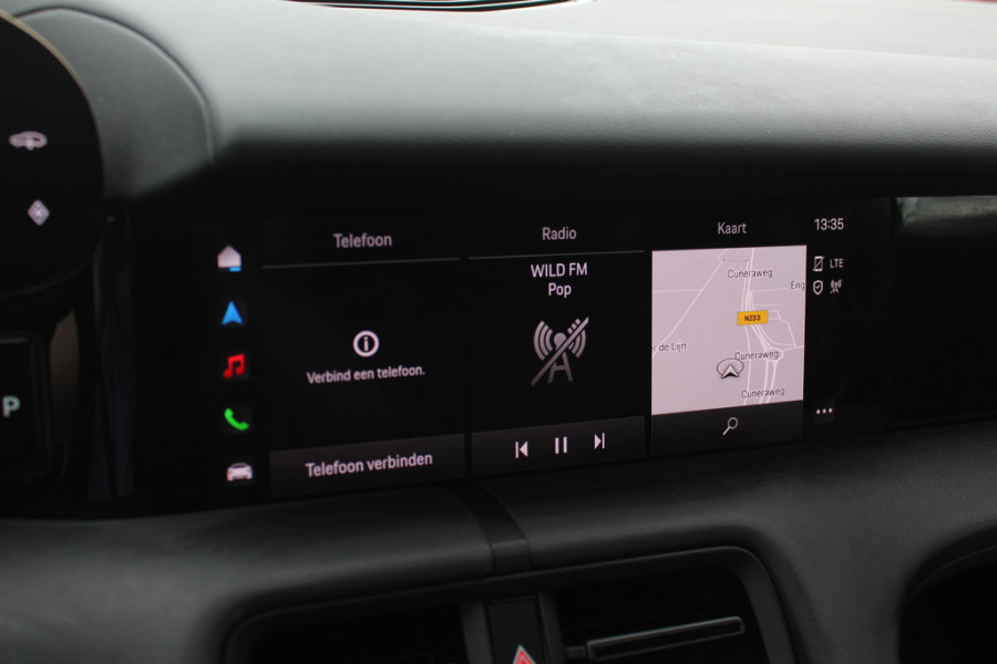 Porsche Taycan Performance 84 kWh / SoH 94,4% / Panoramadak / 360Camera / Luchtvering / 20'' / Dodehoek / Stuurverwarming / Getint glas / Stoelverwarming / Warmtepomp