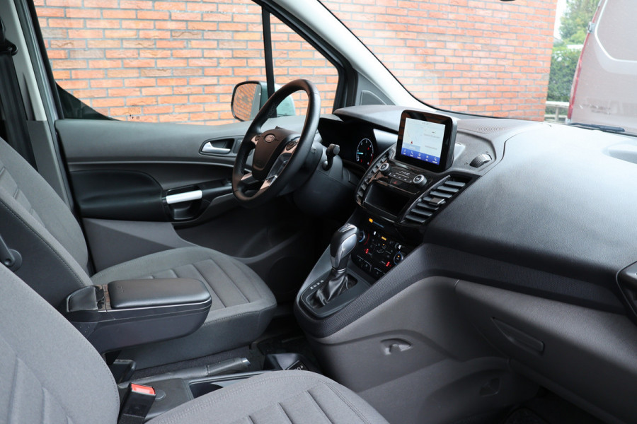 Ford Transit Connect 1.5 EcoBlue 120 PK L2 Limited | Navigatie | CarPlay | Camera | Cruise control | Bi-Xenon | Keyless Go | Trekhaak | Betimmering | DAB | Stoelverwarming | NAP Logisch | Nieuwe APK