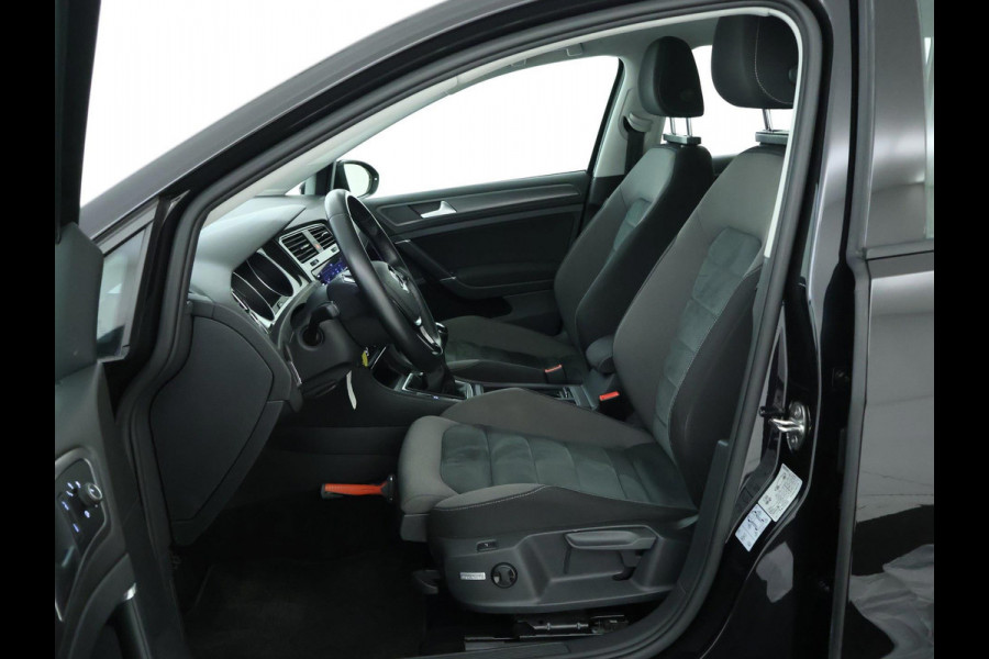 Volkswagen GOLF Variant 1.0 TSI Comfortline Business NAVI | CarPlay | dealer onderhouden