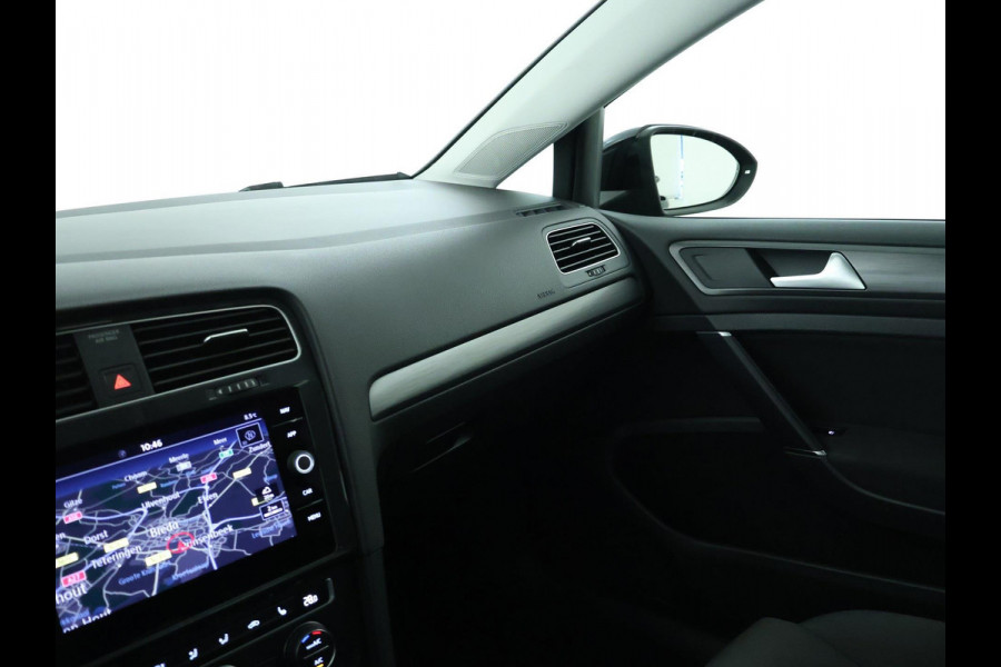 Volkswagen GOLF Variant 1.0 TSI Comfortline Business NAVI | CarPlay | dealer onderhouden
