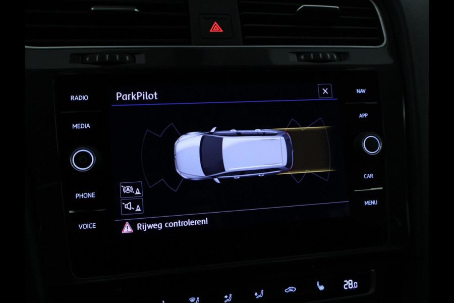 Volkswagen GOLF Variant 1.0 TSI Comfortline Business NAVI | CarPlay | dealer onderhouden