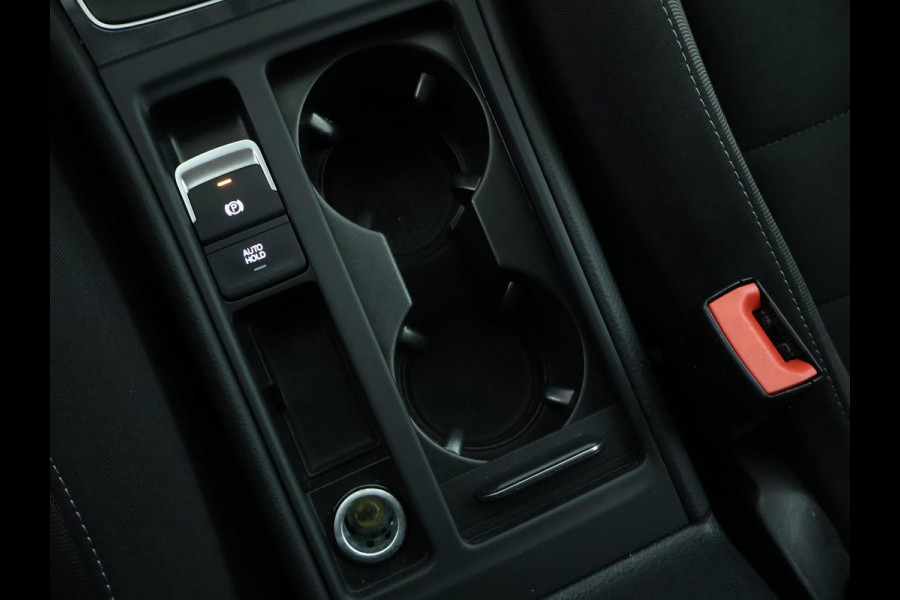 Volkswagen GOLF Variant 1.0 TSI Comfortline Business NAVI | CarPlay | dealer onderhouden