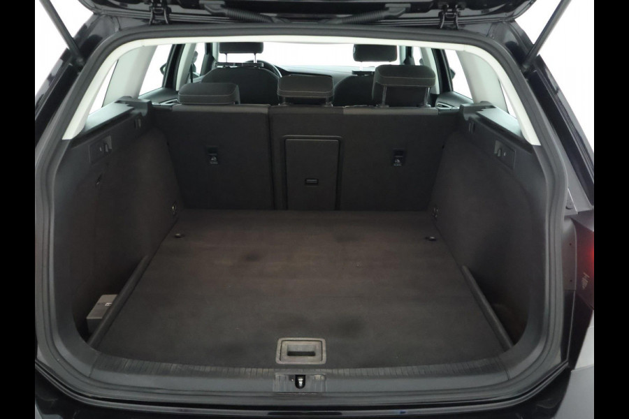 Volkswagen GOLF Variant 1.0 TSI Comfortline Business NAVI | CarPlay | dealer onderhouden