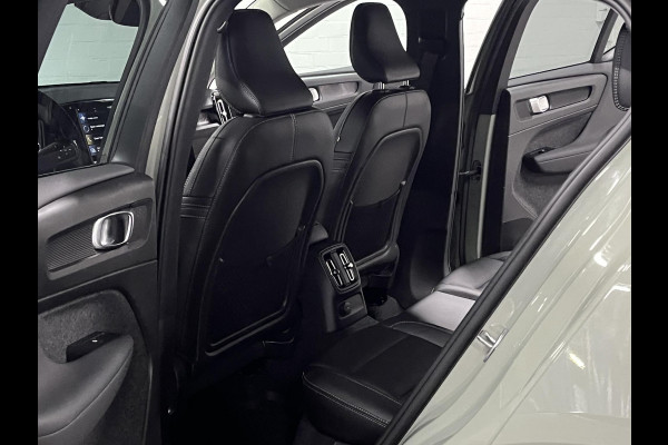 Volvo XC40 1.5 T5 Plug-in hybrid Plus Dark | Adapt. Cruise control | Stoel-/Stuurwielverwarming | Harman/Kardon | Leder