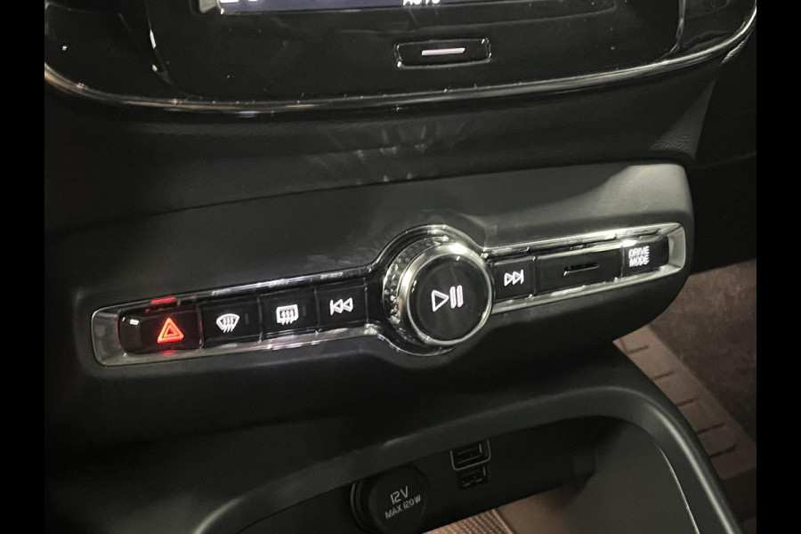 Volvo XC40 1.5 T5 Plug-in hybrid Plus Dark | Adapt. Cruise control | Stoel-/Stuurwielverwarming | Harman/Kardon | Leder