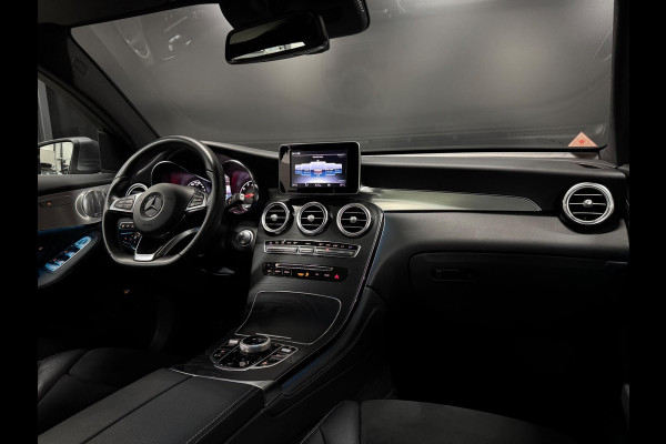 Mercedes-Benz GLC Coupé 250 4MATIC AMG Line, Schuifdak, Burmester, Stuur en Lane Assist, Ambiënte Light, Dealer Onderhouden