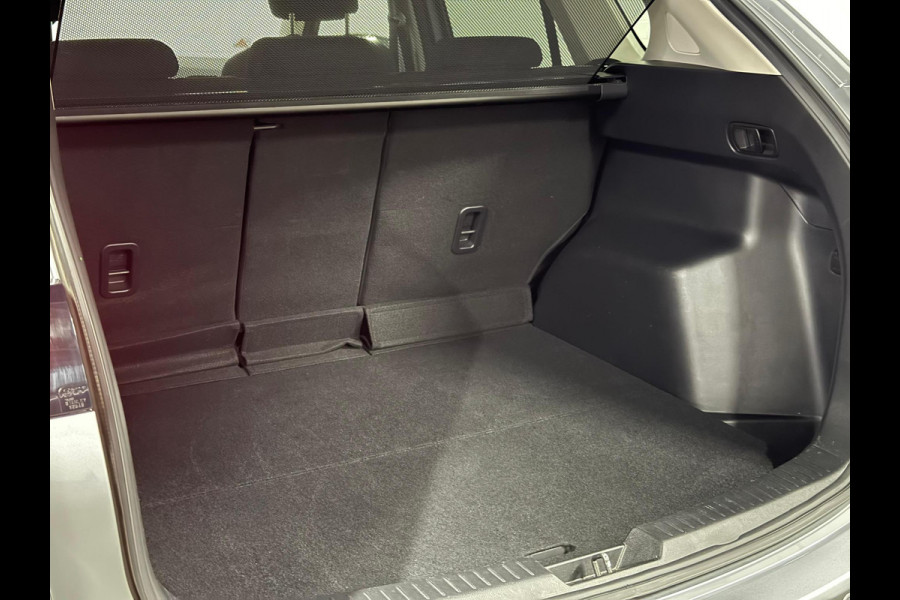 Mazda CX-5 2.0L Nakama | Trekhaak | Cruise/Climate control | Stoelverwarming | Bose | Navigatie