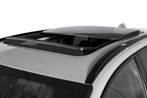 Volvo V60 2.0 T6 Plug-in hybrid AWD Ultra Dark 253 PK - Automaat | S/K-Panodak | Dig. Cockpit | Adapt. Cruise | Stoel-+Stuurverw. | PDC | 360 Camera | NAV + App. Connect | ECC | Elek. Klep | LM 19" | 9589