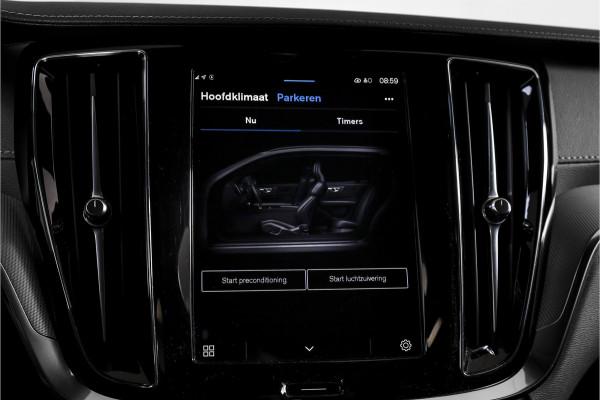 Volvo V60 2.0 T6 Plug-in hybrid AWD Ultra Dark 253 PK - Automaat | S/K-Panodak | Dig. Cockpit | Adapt. Cruise | Stoel-+Stuurverw. | PDC | 360 Camera | NAV + App. Connect | ECC | Elek. Klep | LM 19" | 9589