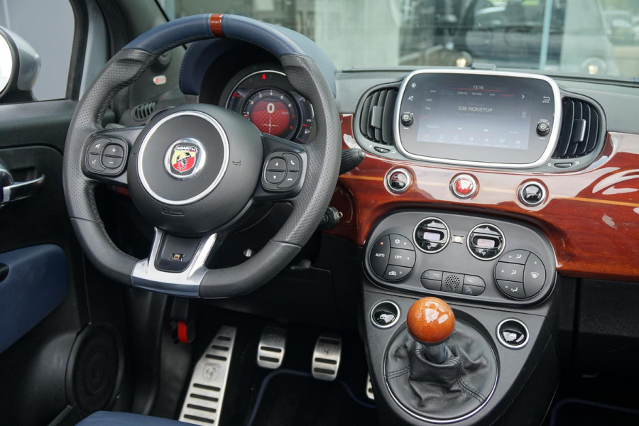 Fiat 695C 1.4 T-Jet Abarth Rivale 220PK + AKRAPOVIC / FORGE / BEATS / RIVA HOUTAFWERKING