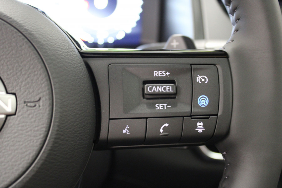 Nissan QASHQAI 1.3 MHEV Tekna Plus